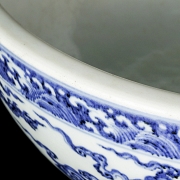 Cuenco de porcelana esmaltada azul y blanco 