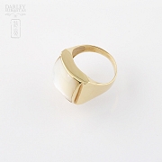 天然珍珠母配18K黄金戒指 - 1