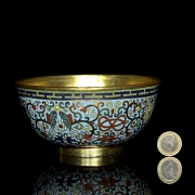 Cuenco de bronce con esmalte cloisonné, dinastía Qing