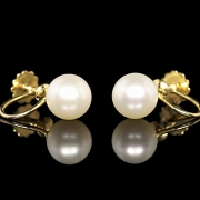 Pendientes de perlas y oro amarillo