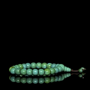 Pulsera de veintitrés cuentas de turquesa, s.XX