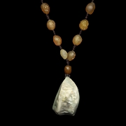 Necklace with agate beads, 20th century - 1