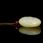 Jade pendant ‘Bird with lingzhi’, Qing dynasty - 3