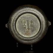 Incensario de bronce 