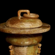 Lámpara de aceite de jade amarillo, periodo Reinos Combatientes