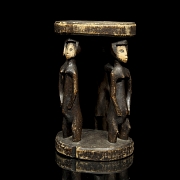 Taburete ceremonial, cultura Hemba, R.D. del Congo, s.XX
