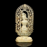 Figura de jade blanco “Buda Maitreya celestial”, dinastía Tang