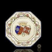 Plato de porcelana