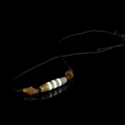 Collar de cuentas de ágata y Dzi, dinastía Liao