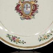 Plato de porcelana