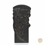 Pieza de tinta con policromía, dinastía Qing