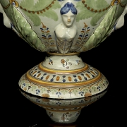 胡安·鲁伊斯·德·卢纳（1863–1945）狮首双耳瓶，20世纪早期