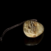 Colgante de ágata, dinastía Liao