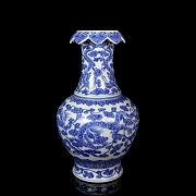 Jarrón de porcelana 