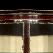 Mueble vitrina expositora estilo Luis XVI, s.XX