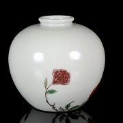 Glazed porcelain Zun vessel ‘Roses’, with Kangxi mark