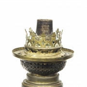 Quinqué and pair of Art Nouveau vases, 20th century - 7