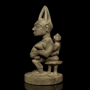 Yoruba Figure ‘Motherhood’, Nigeria, 20th century - 2