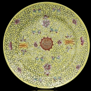 Pareja de platos esmaltados