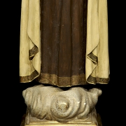 Carved wooden sculpture 