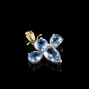 Colgante en oro amarillo de 18K con topacios