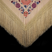 Mantón de Manila bordado con decoración Chinoiserie, s. XX