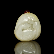 Jade pendant ‘Bird with lingzhi’, Qing dynasty