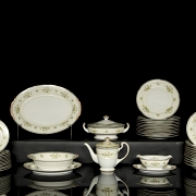 ‘玫瑰瓷’瓷器餐具,日本,20世纪