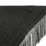 Mantón de manila negro, s.XX