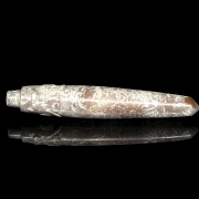 Colgante de jade tallado, cultura Liangzhu