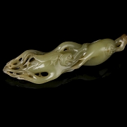 Figura de jade amarillo 