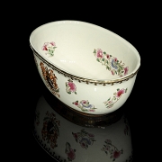 Fuente de porcelana