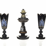 Quinqué and pair of Art Nouveau vases, 20th century - 1