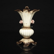 Capodimonte porcelain ‘Vase with appliqué’, 20th century - 7