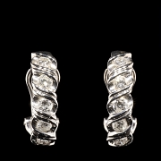 Pendientes en oro blanco de 18K y diamantes
