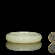 Esclava de jade blanco tallado, s.XX