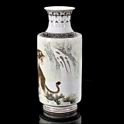 Jarrón de porcelana