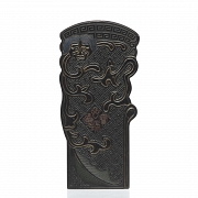 Pieza de tinta con policromía, dinastía Qing