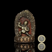 Pequeña figura de bronce