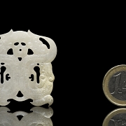 Jade 'dragon' plaque, Eastern Han dynasty - 5