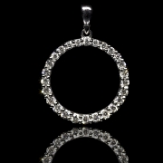 Colgante en oro blanco 18 kt y diamantes