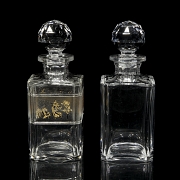 Pareja de frascos de tocador en cristal tallado, med. s.XX