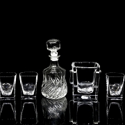 Juego para licor con cubitera y cinco vasos, s.XX