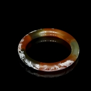 Esclava de ágata multicolor, dinastía Liao