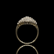 Anillo de oro amarillo con diamantes
