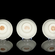 Seis platos de porcelana policromada, s.XX