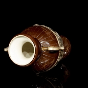 Ceramic vase 