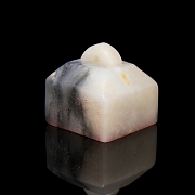 Quadrangular Hetian jade seal, Qing Dynasty