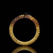 Brazalete de jade amarillo 