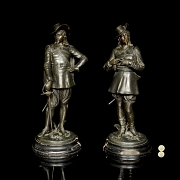 Pareja figuras de bronce 